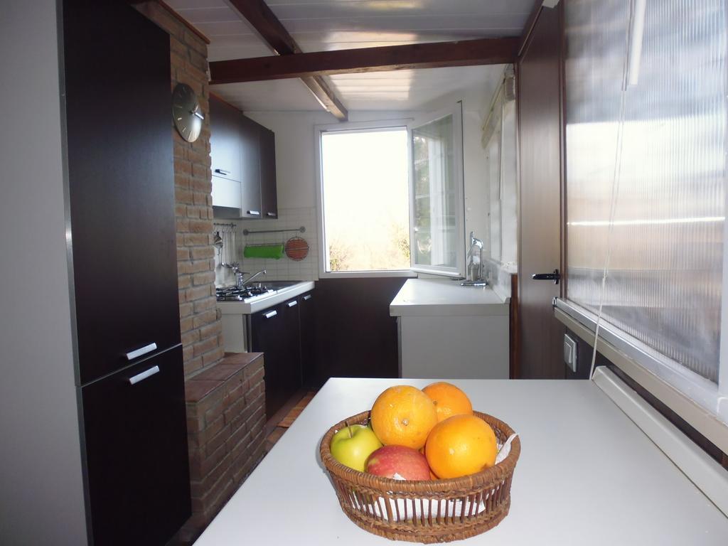 Ca Del Lago Misano Apartment Misano Adriatico Room photo